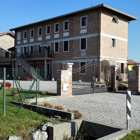 Chiaro Di Luna San Vito al Tagliamento Luaran gambar